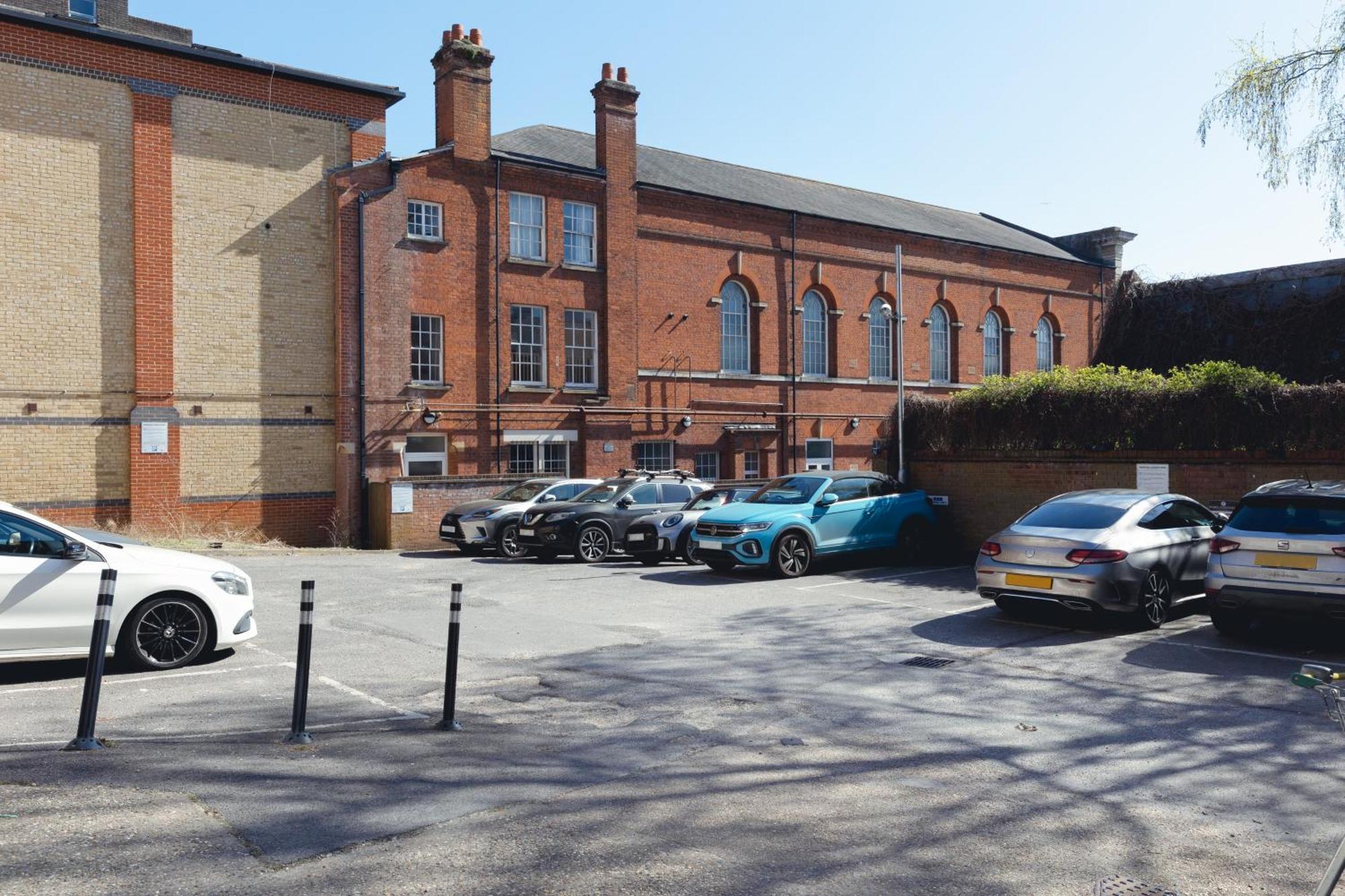 Crendon House Boutique Hotel High Wycombe Buckinghamshire מראה חיצוני תמונה
